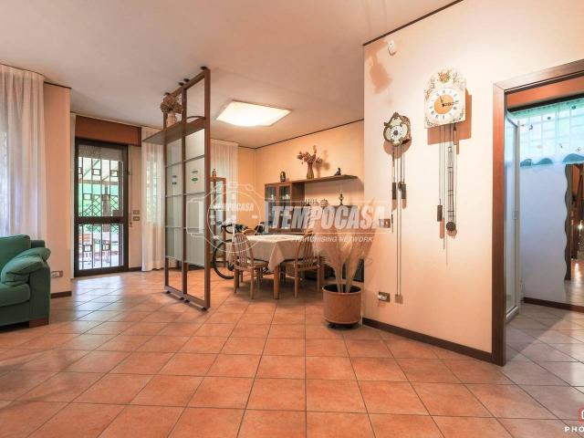 Villa Schiera in vendita a San Lazzaro, Reggio Emilia