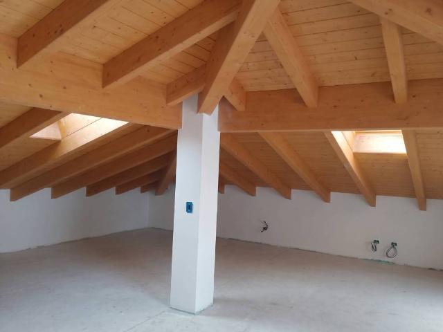 Attico in vendita a Cicogna, San Lazzaro