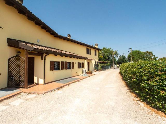 Appartamento in vendita a Castiglia, San Lazzaro