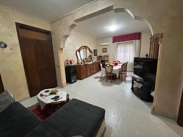 Appartamento in vendita a Calabria, Reggio Calabria