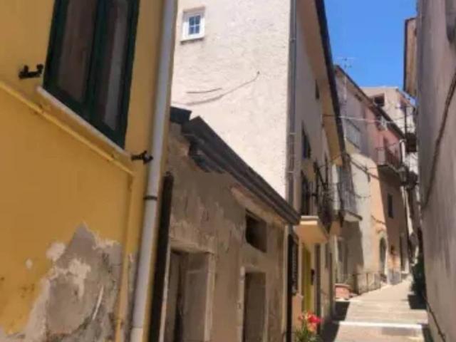 Appartamento in vendita a San Lupo, Campania