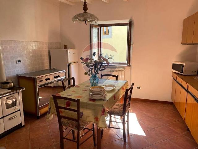 Appartamento in vendita a Piteglio, Toscana