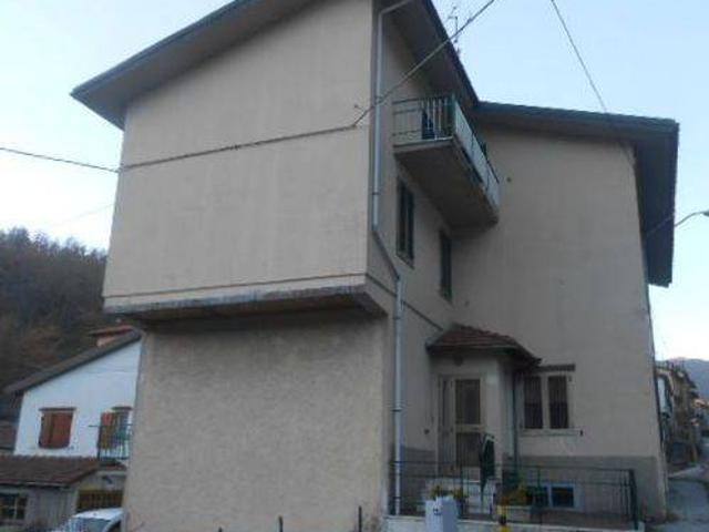 Appartamento in vendita a Piteglio, Toscana