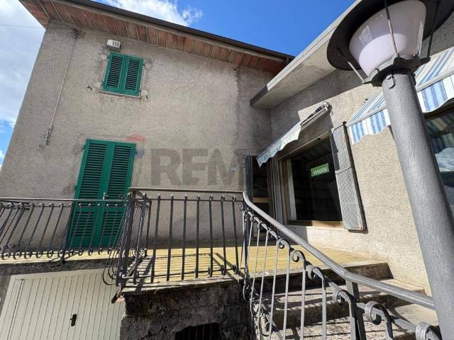 Appartamento in vendita a Piteglio, Toscana