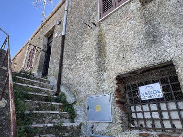 Appartamento in vendita a San Marco D'alunzio, Sicilia