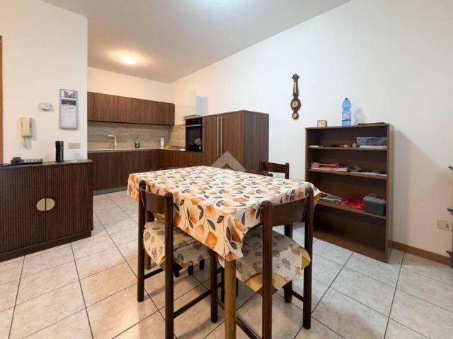 Appartamento in vendita a Serra, Fiorentino