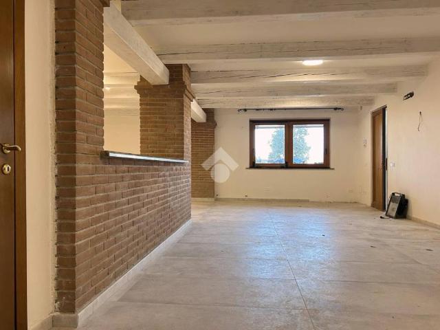 Appartamento in vendita a Serravalle