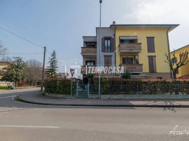 Appartamento in vendita a Pianura Reggiana, Re