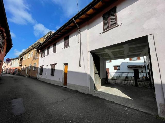 Appartamento in vendita a San Martino In Strada, Lombardia