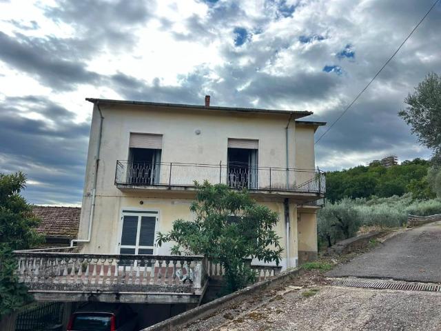 Appartamento in vendita a San Martino Sannita, Campania