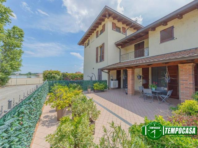 Appartamento in vendita a San Martino Siccomario, Lombardia