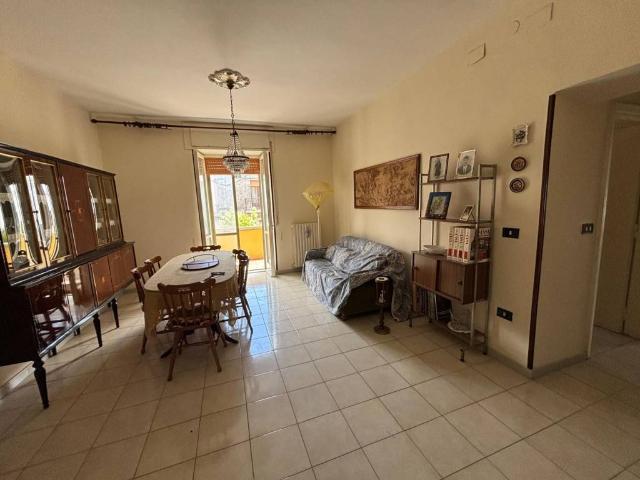 Appartamento in vendita a San Martino Valle, Campania