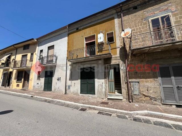 Appartamento in vendita a San Martino Valle, Campania