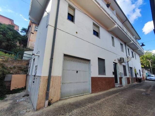 Appartamento in vendita a Santa Maria Ingrisone, San Nicola Manfredi