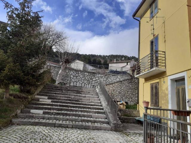 Appartamento in vendita a San Pietro Avellana, Molise