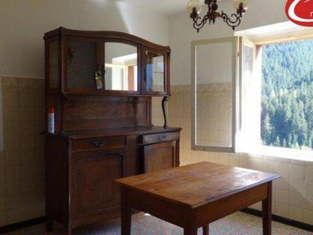 Appartamento in vendita a Valle, San Pietro Di Cadore
