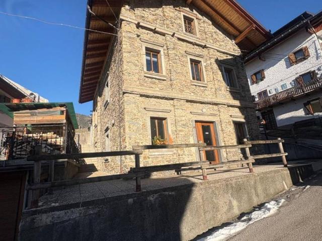 Appartamento in vendita a Valle, San Pietro Di Cadore