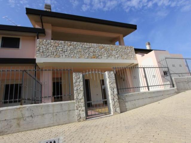 Appartamento in vendita a Calabria, Cosenza