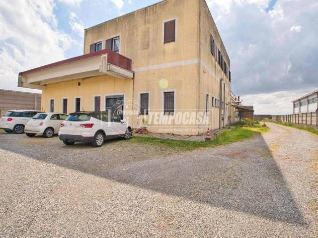 Villa Indipendente in vendita a Piemonte, Novara