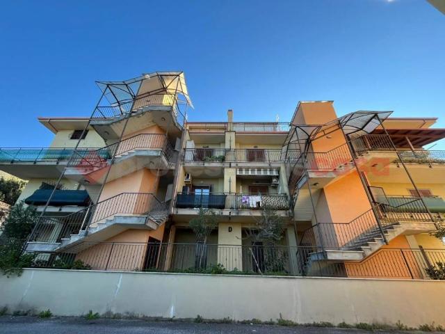 Appartamento in vendita a Piazza Falcone, San Polo dei Cavalieri