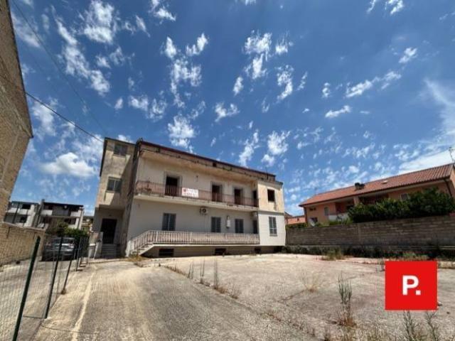 Appartamento in vendita a San Prisco, Campania