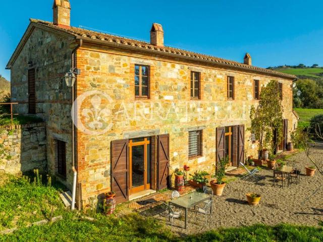 Appartamento in vendita a San Quirico D'orcia, Toscana