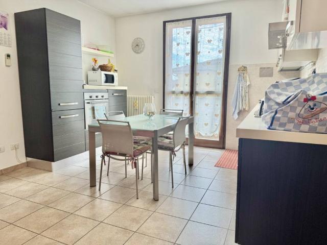 Appartamento in vendita a San Secondo Parmense, Reggio Emilia