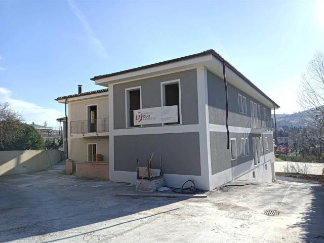 Appartamento in vendita a Settempeda, Marche
