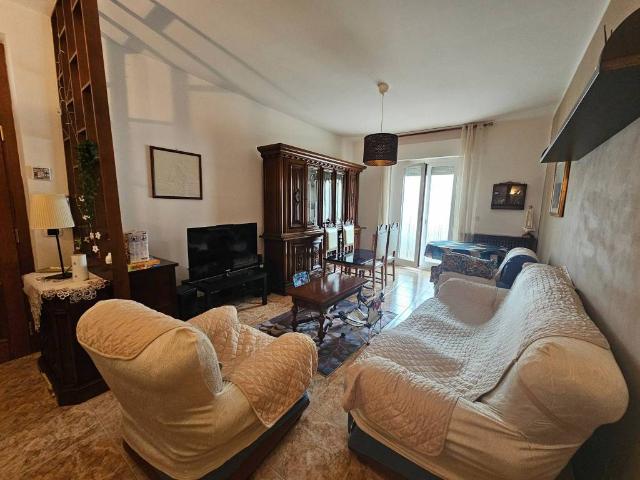 Appartamento in vendita a Uvaiolo, Marche