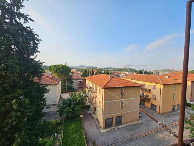 Appartamento in vendita a Marche, Macerata