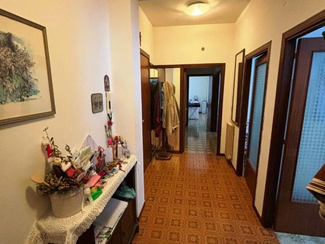 Appartamento in vendita a Marche, Macerata