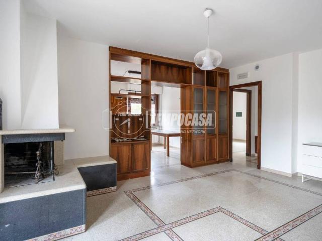 Appartamento in vendita a Marche, Macerata