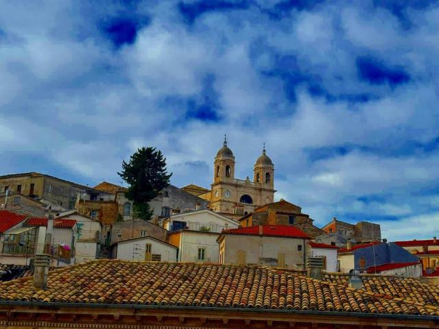 Appartamento in vendita a San Valentino In Abruzzo, Abruzzo