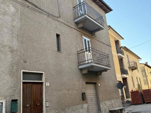 Appartamento in vendita a San Venanzo, Terni