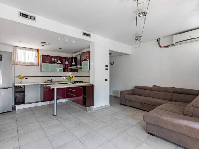 Appartamento in vendita a San Vincenzo, Toscana