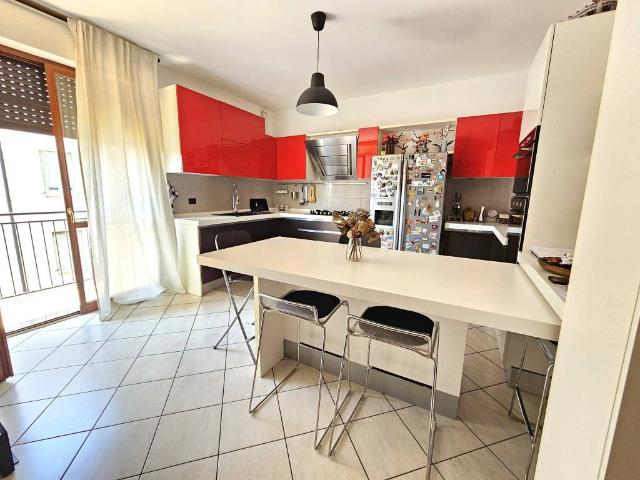 Appartamento in vendita a San Vittore Olona, Milano