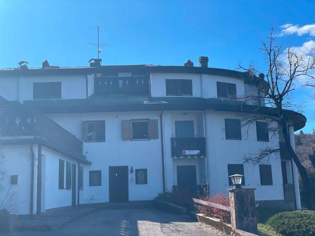 Appartamento in vendita a San Zeno Di Montagna, Veneto