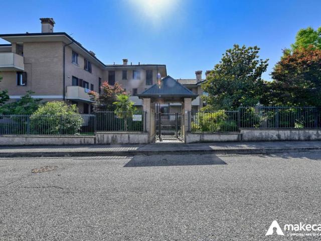 Appartamento in vendita a San Zenone Al Lambro, Lombardia