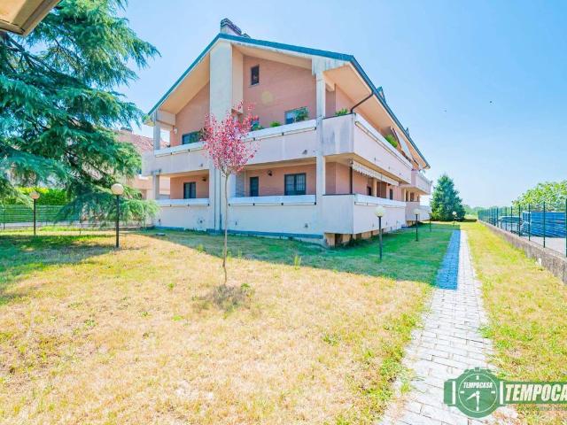 Appartamento in vendita a San Zenone Al Lambro, Lombardia