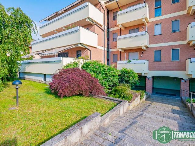 Appartamento in vendita a San Zenone Al Lambro, Lombardia