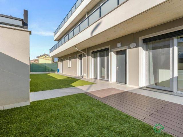 Appartamento in vendita a San Zenone Al Lambro, Lombardia