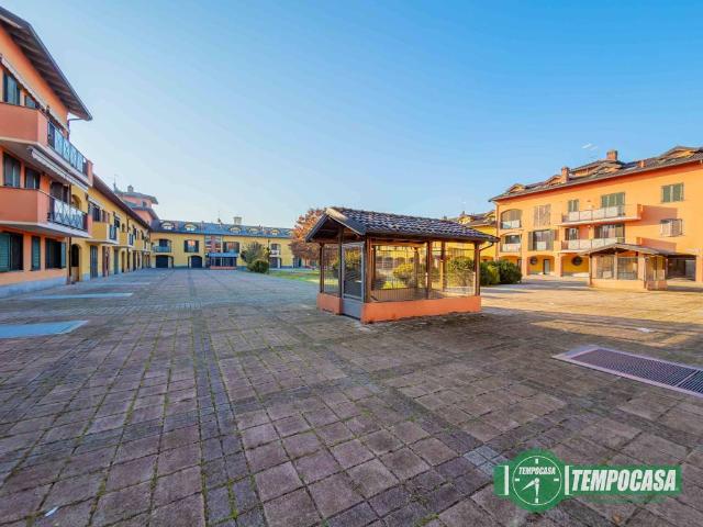 Appartamento in vendita a San Zenone Al Lambro, Lombardia