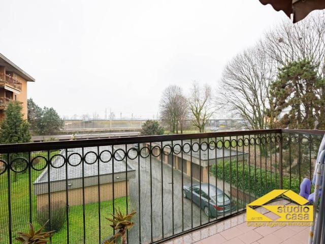 Appartamento in vendita a San Zenone Al Lambro, Lombardia