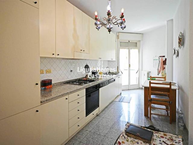 Appartamento in vendita a San Remo, Liguria