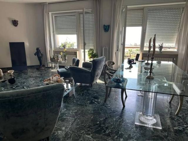 Appartamento in vendita a San Remo, Liguria