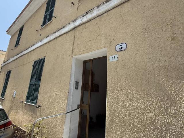 Appartamento in vendita a Baiardo, Liguria