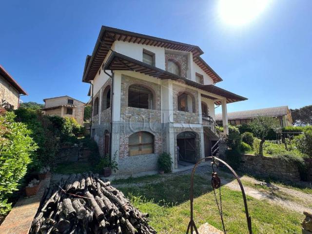 Villa Indipendente in vendita a Sansepolcro, Toscana