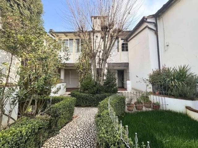 Villa Indipendente in vendita a Sansepolcro, Toscana