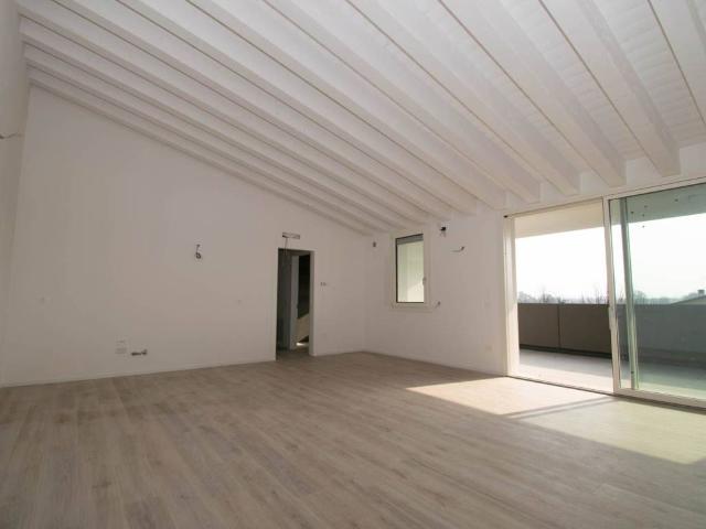 Appartamento in vendita a Fratte, Santa Giustina In Colle