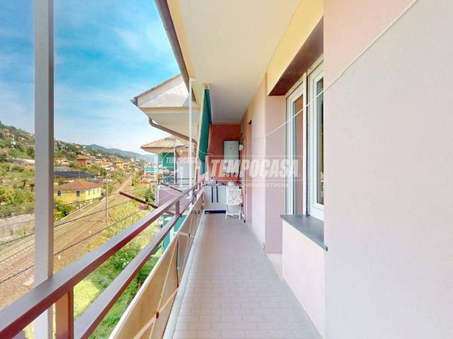 Appartamento in vendita a San Lorenzo Della Costa, Liguria